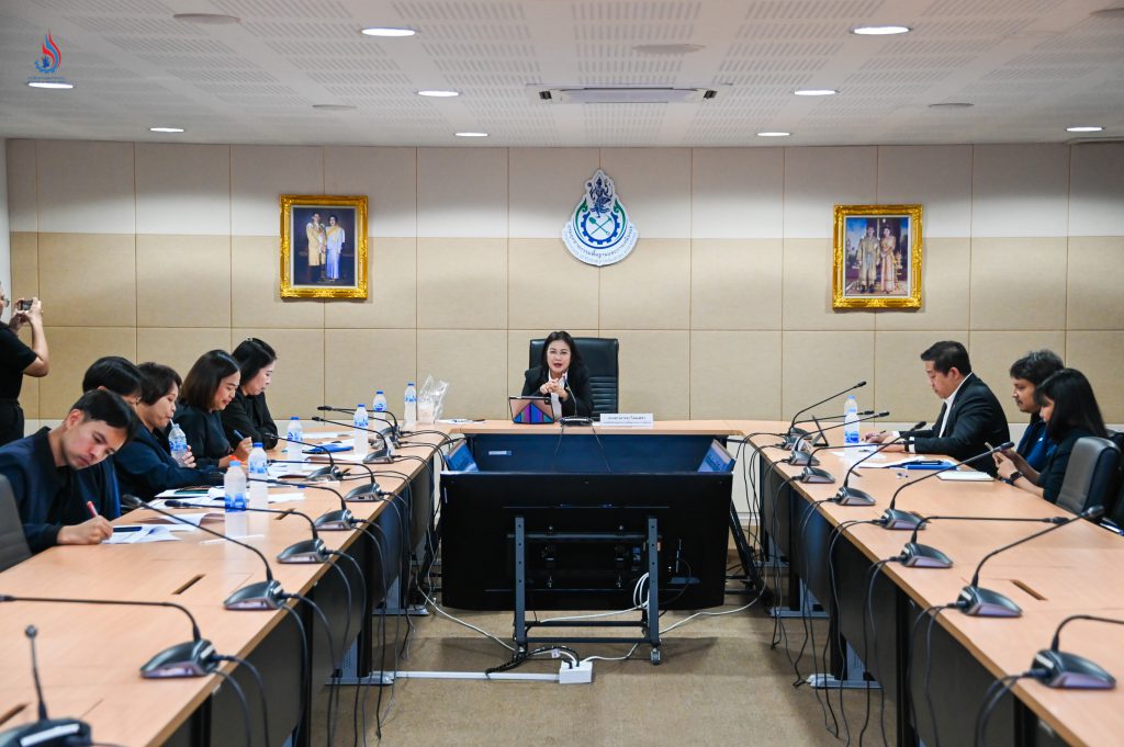 การประชุมหารือเกี่ยวกับการนำของเสียอุตสาหกรรมไปใช้ประโยชน์เป็นวัตถุดิบทดแทนในภาคอุตสาหกรรม ระหว่างกรมโรงงานอุตสาหกรรม (กรอ.) และกรมอุตสาหกรรมพื้นฐานและการเหมืองแร่ (กพร.) 