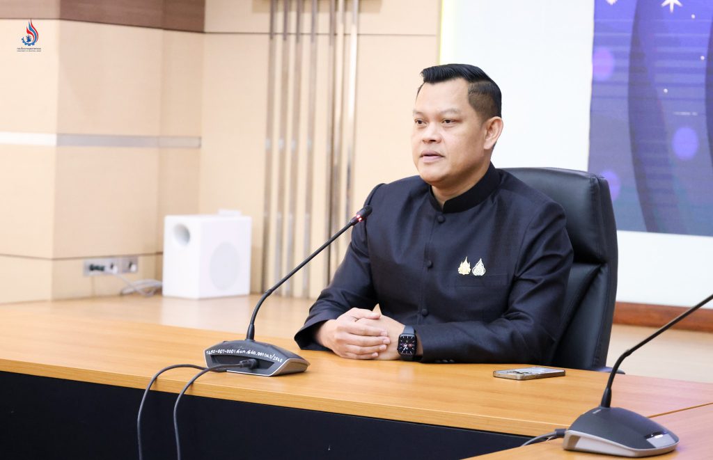 นายธนกร วังบุญคงชนะ รัฐมนตรีว่าการกระทรวงอุตสาหกรรม