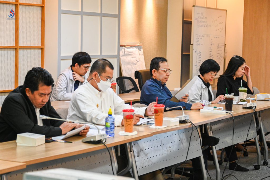 พร้อมกันนี้ ที่ประชุมได้ร่วมพิจารณาความคืบหน้าการเปิดบัญชีจัดตั้งกองทุนเพื่อรักษาสิ่งแวดล้อม