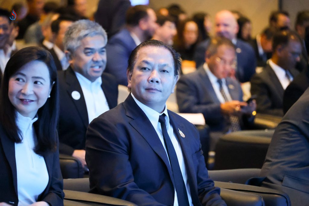 นายพรยศ กลั่นกรอง อธิบดีกรมโรงงานอุตสาหกรรม