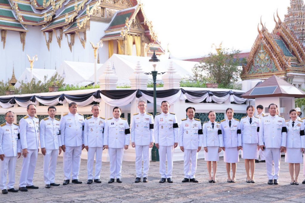ผู้บริหารกรมโรงงานฯ เข้าร่วมในพระพิธีธรรมสวดพระอภิธรรมพระบรมศพสมเด็จพระนางเจ้าสิริกิติ์ พระบรมราชินีนาถ พระบรมราชชนนีพันปีหลวง (1)