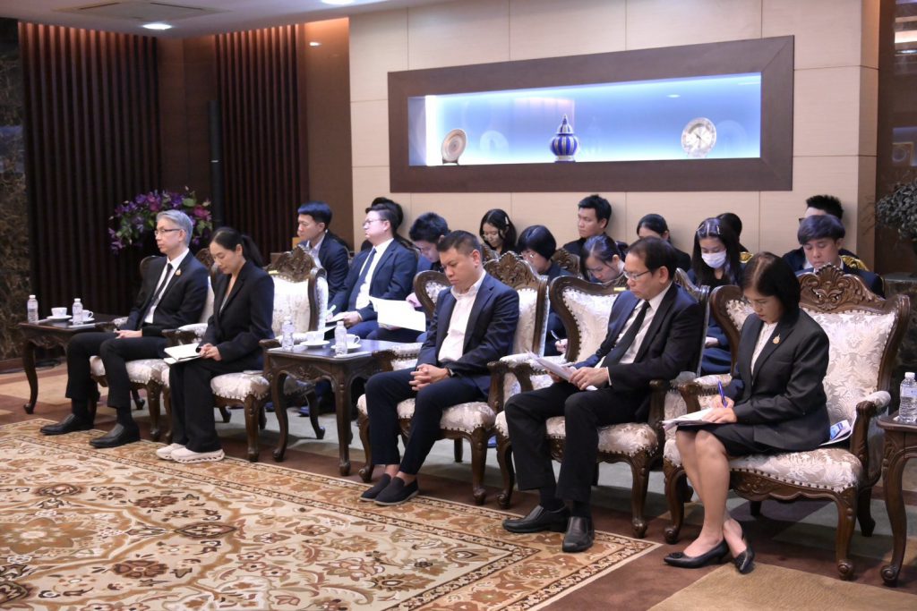 คณะผู้บริหารกระทรวงอุตสาหกรรม