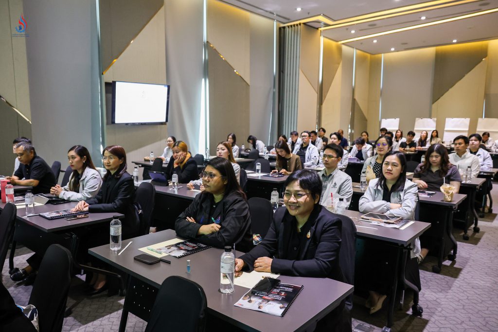 ให้ความรู้ความเข้าใจเกี่ยวกับเทคนิคการสื่อสารอย่างสร้างสรรค์ วิธีควบคุมความกังวล และการตอบคำถามได้อย่างมั่นใจ