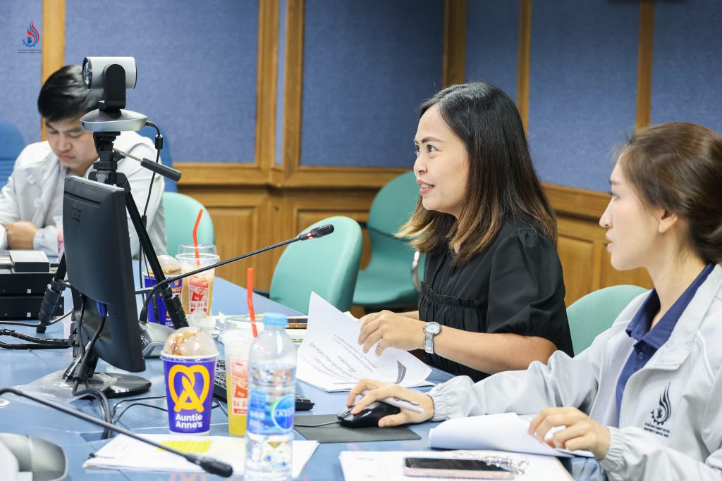 ร่วมพิจารณาความคืบหน้าการดำเนินงานของศูนย์บริการกำจัดกากอุตสาหกรรม (แสมดำ) และศูนย์วิจัยและพัฒนาเพื่อการอนุรักษ์สิ่งแวดล้อม จังหวัดราชบุรี