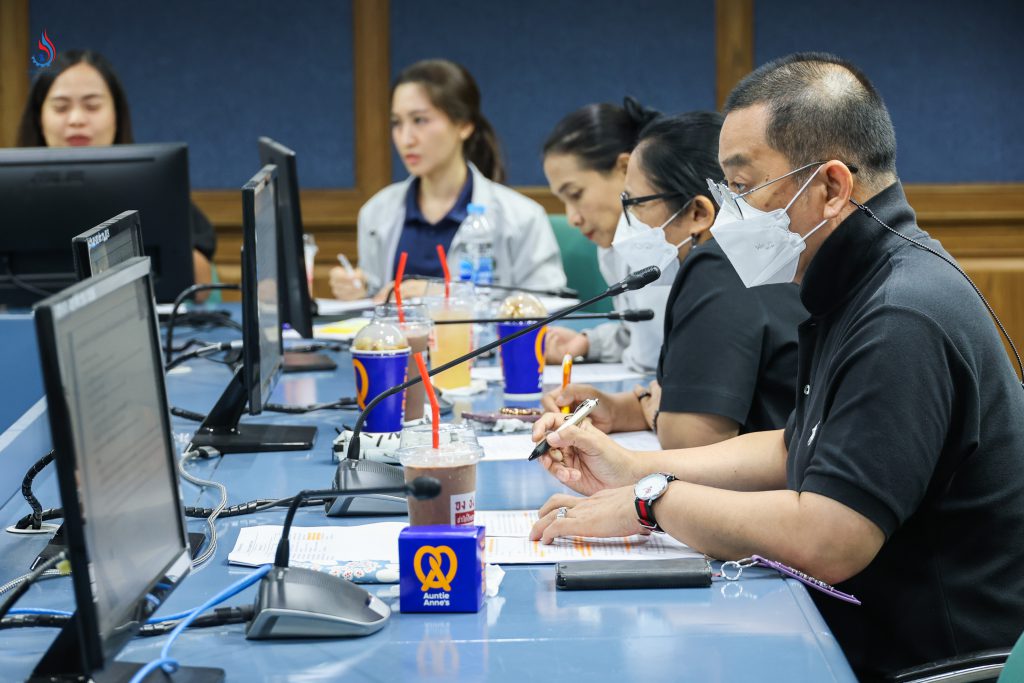 ติดตามความคืบหน้าการดำเนินการเกี่ยวกับแผนปรับปรุงและพัฒนาศูนย์ฯ (ฉบับปรับปรุง ครั้งที่ 6) เพื่อให้เป็นไปตามสัญญาเช่าและให้ใช้สิทธิอย่างเคร่งครัด