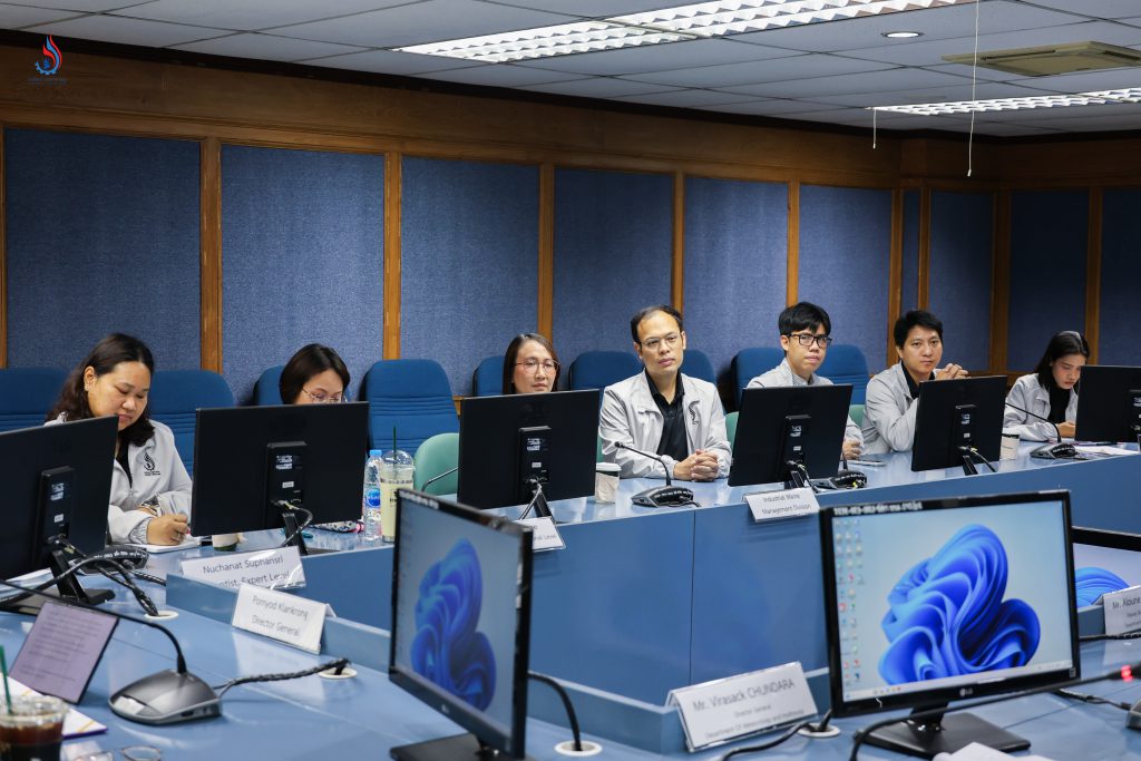 กรมโรงงานอุตสาหกรรม ในฐานะหน่วยงานผู้มีอำนาจของประเทศไทยภายใต้อนุสัญญาบาเซลฯ ได้ชี้แจงรายละเอียดขั้นตอนแนวทางปฏิบัติ เอกสารที่เกี่ยวข้อง รวมถึงถ่ายทอดประสบการณ์และกลไกการดำเนินงาน เพื่อให้การเคลื่อนย้ายของเสียเป็นไปอย่างถูกต้อง โปร่งใส และสอดคล้องตามหลักการอนุสัญญาบาเซลฯ