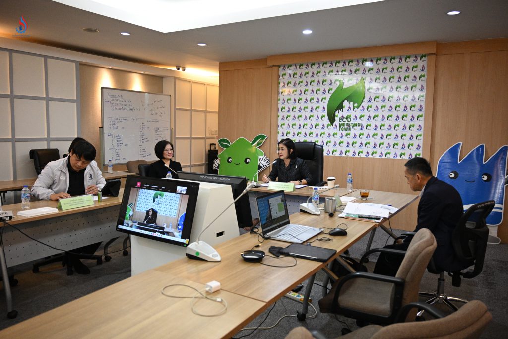 กรมโรงงานอุตสาหกรรมจึงมีแนวทางการยกระดับโรงงานอุตสาหกรรมที่ดำเนินงานตามมาตรฐานความรับผิดชอบต่อสังคมของผู้ประกอบการ (CSR-DIW) ซึ่งได้รับการรับรองแล้วกว่า 1,300 โรงงานทั่วประเทศ เข้าสู่การดำเนินงานด้าน CSV