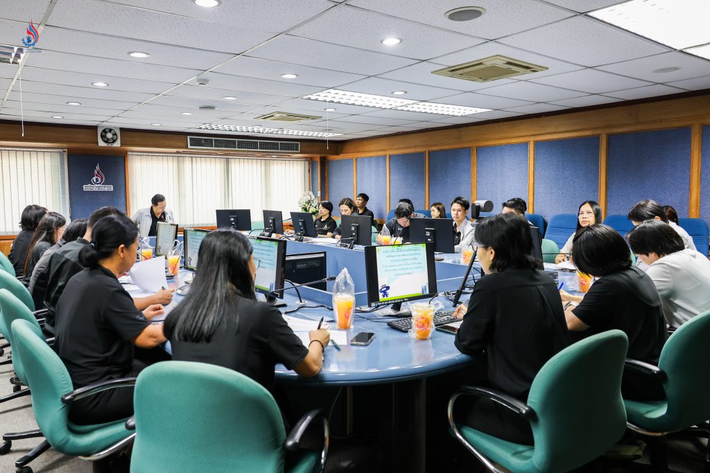 การประชุมคณะกรรมการติดตามเร่งรัดการเบิกจ่ายงบประมาณและการใช้จ่ายภาครัฐ ครั้งที่ 7-4/2569