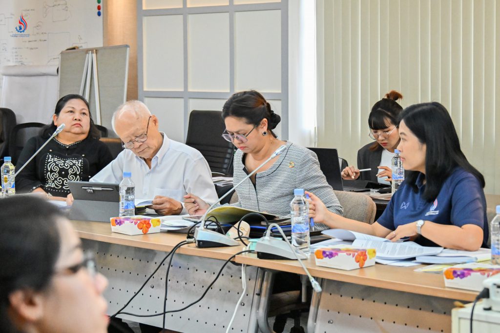 ที่ประชุมได้รับทราบผลการดำเนินกิจกรรมของสภาอุตสาหกรรมแห่งประเทศไทย (FTI) ตามที่โครงการฯ ได้มอบหมาย ซึ่ง FTI ได้ดำเนินงานอย่างต่อเนื่องเป็นระยะเวลามากกว่า 4 ปี