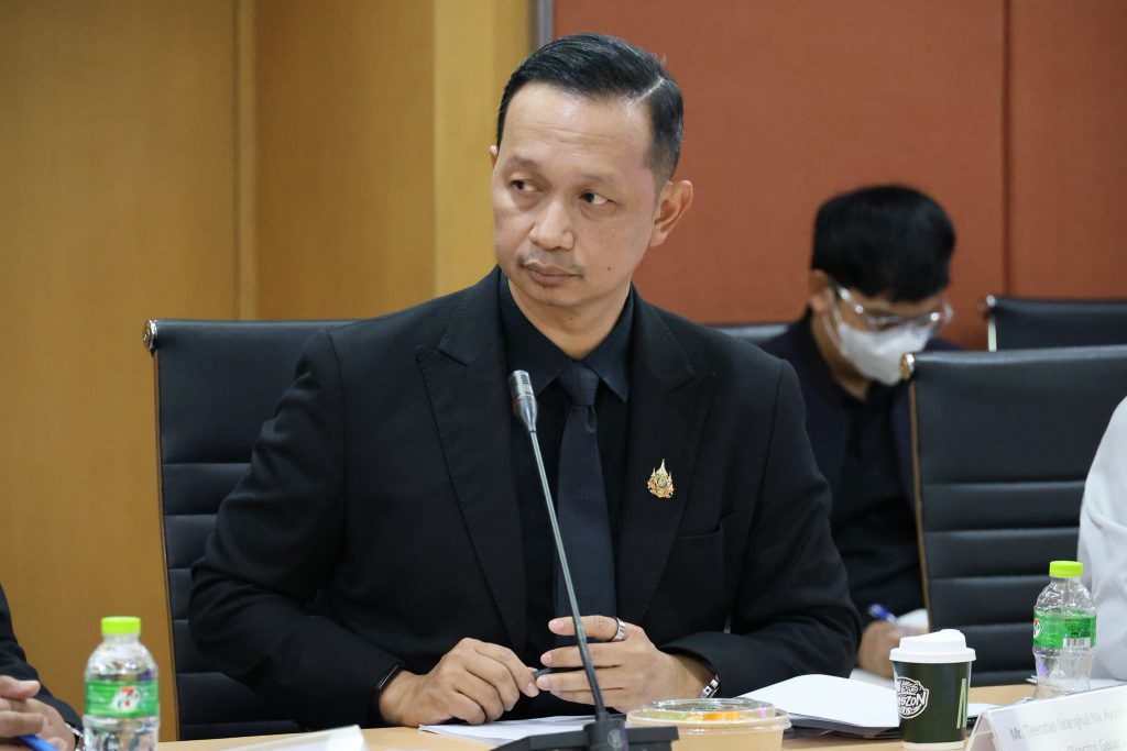 นายธีรทัศน์ อิศรางกูร ณ อยุธยา รองอธิบดีกรมโรงงานอุตสาหกรรม